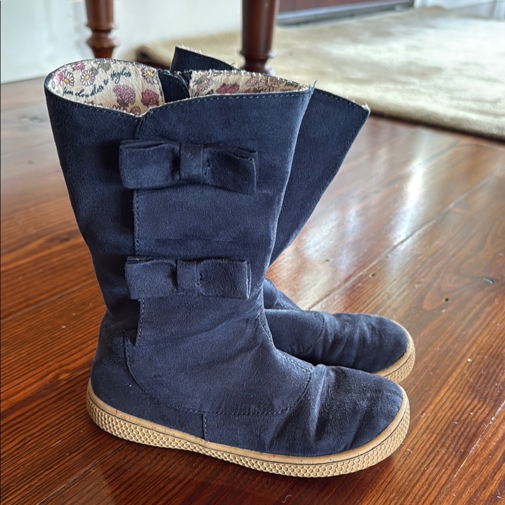 Livid & Luca Navy Suede Girls size 12 Boots with Bow Accents
